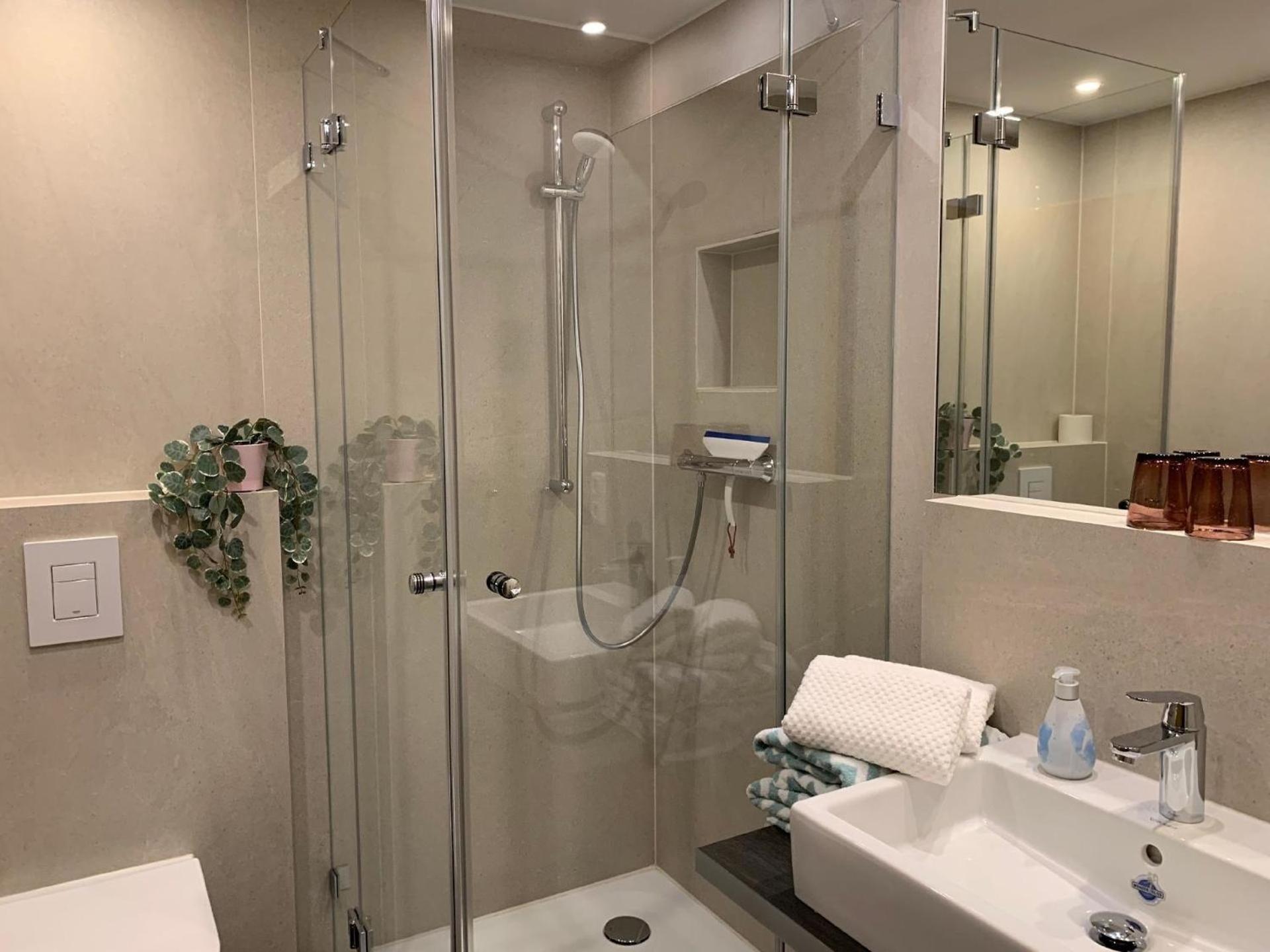 Idyllische 2-Zimmer Ferienwohnung Mitten In Der Natur Lancken-Granitz Esterno foto